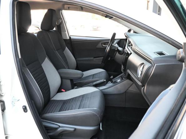 Toyota Auris II Рестайлинг с пробегом 2018 года, цена 1 789 000 рублей, 105080 км, хэтчбек, Автокод Объявления