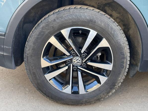 Volkswagen Tiguan II с пробегом 2020 года, цена 2 610 000 рублей, 61169 км, внедорожник, Автокод Объявления