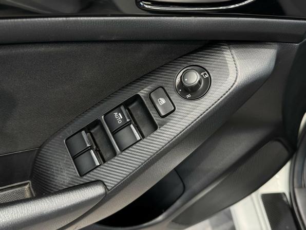 Mazda 3 III (BM) с пробегом 2014 года, цена 1 499 000 рублей, 135751 км, седан, Автокод Объявления
