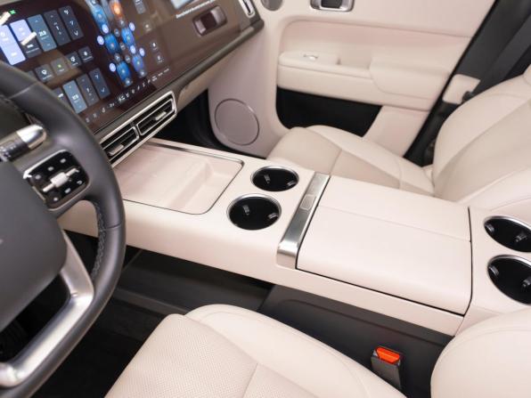 Li Auto (Lixiang) L9 I с пробегом 2023 года, цена 6 490 000 рублей, 38020 км, внедорожник, Автокод Объявления
