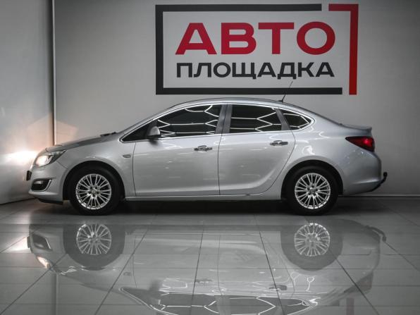 Opel Astra J Рестайлинг с пробегом 2012 года, цена 729 000 рублей, 192027 км, седан, Автокод Объявления