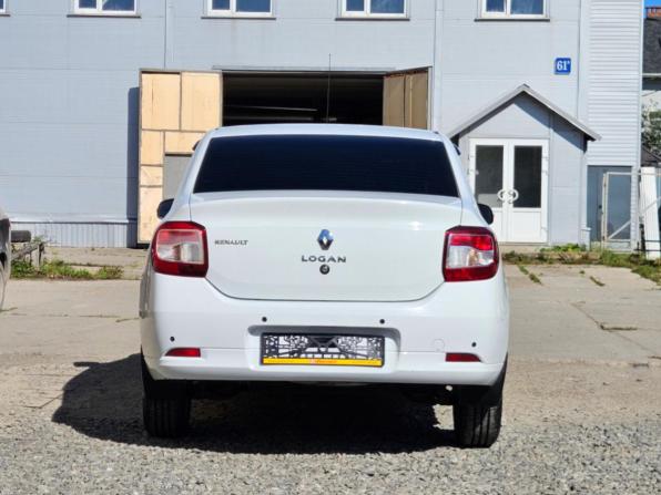 Renault Logan II с пробегом 2016 года, цена 869 000 рублей, 57000 км, седан, Автокод Объявления