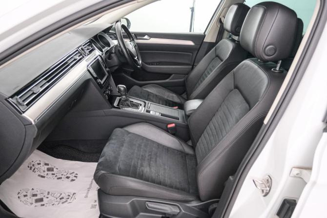 Volkswagen Passat B8 с пробегом 2016 года, цена 1 499 000 рублей, 121000 км, универсал, Автокод Объявления