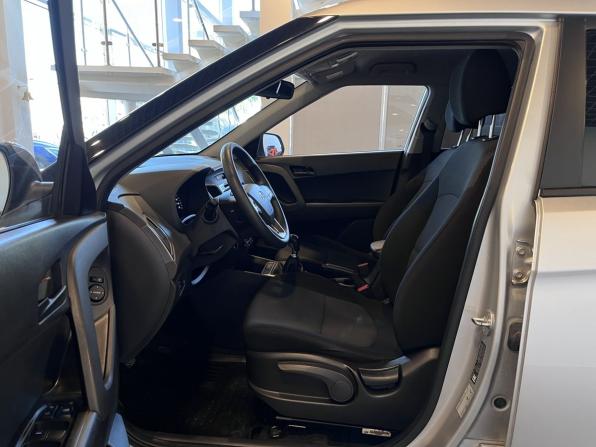 Hyundai Creta I с пробегом 2019 года, цена 1 950 000 рублей, 57745 км, внедорожник, Автокод Объявления