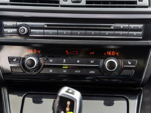 BMW 5 серии VI (F10/F11/F07) Рестайлинг с пробегом 2013 года, цена 1 698 000 рублей, 221165 км, седан, Автокод Объявления