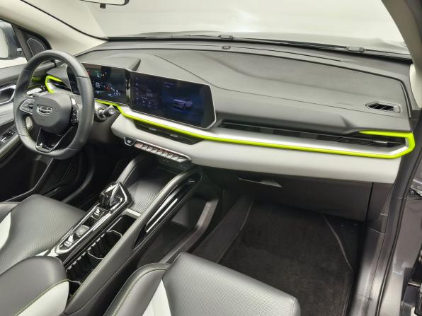 Geely Coolray I Рестайлинг с пробегом 2023 года, цена 1 938 000 рублей, 24998 км, внедорожник, Автокод Объявления