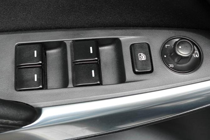 Mazda 6 III (GJ) с пробегом 2013 года, цена 1 229 000 рублей, 300000 км, седан, Автокод Объявления