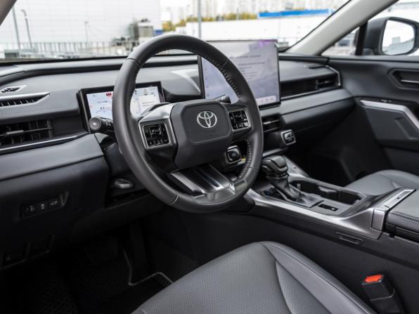 Toyota RAV4 VI (XA60) с пробегом 2026 года, цена 4 478 000 рублей, 12961 км, внедорожник, Автокод Объявления
