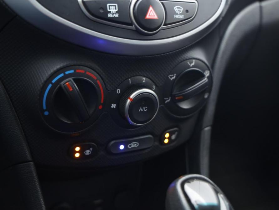 Hyundai Solaris I Рестайлинг Санкт-Петербург  - изображение 15