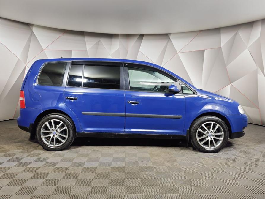 Volkswagen Touran I Москва  - изображение 6