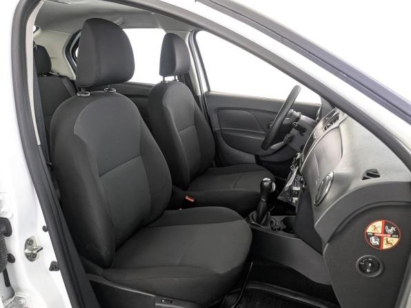 Renault Logan II Рестайлинг с пробегом 2020 года, цена 1 110 000 рублей, 77840 км, седан, Автокод Объявления