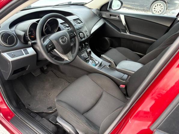 Mazda 3 II (BL) Рестайлинг с пробегом 2013 года, цена 900 000 рублей, 185000 км, седан, Автокод Объявления