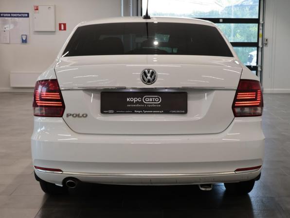 Volkswagen Polo V Рестайлинг с пробегом 2018 года, цена 1 085 000 рублей, 97469 км, седан, Автокод Объявления