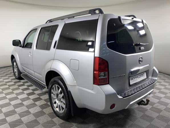 Nissan Pathfinder III Рестайлинг с пробегом 2010 года, цена 1 628 000 рублей, 177000 км, внедорожник, Автокод Объявления