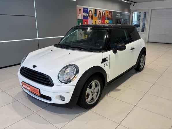 Mini Hatch II (R56) с пробегом 2010 года, цена 599 000 рублей, 252000 км, хэтчбек, Автокод Объявления