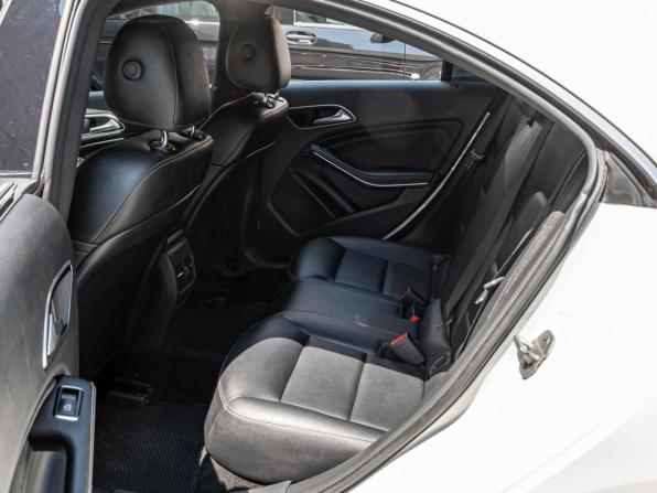 Mercedes-Benz CLA I (C117 X117) с пробегом 2015 года, цена 1 390 000 рублей, 238262 км, седан, Автокод Объявления