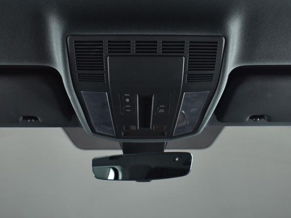 Volkswagen Touareg III с пробегом 2020 года, цена 5 599 995 рублей, 147450 км, внедорожник, Автокод Объявления