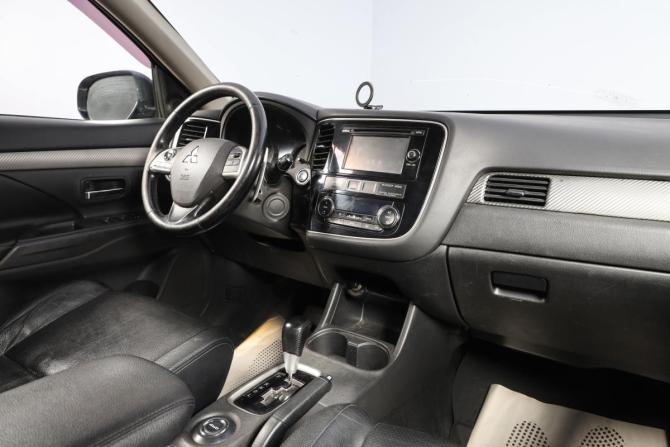 Mitsubishi Outlander III с пробегом 2013 года, цена 1 329 000 рублей, 287000 км, внедорожник, Автокод Объявления