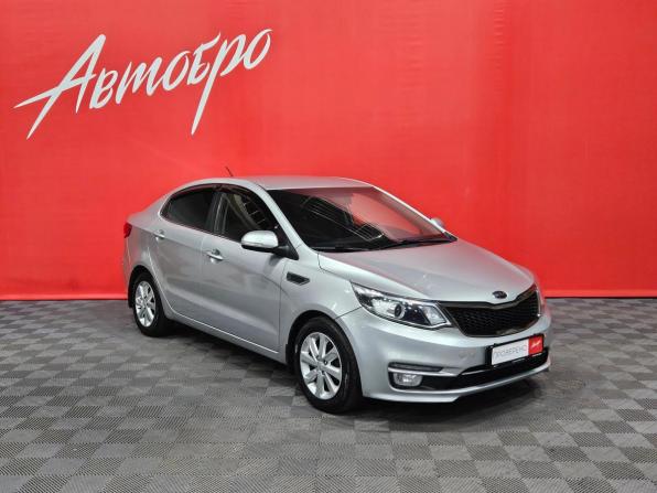 Kia Rio III Рестайлинг с пробегом 2015 года, цена 990 000 рублей, 163181 км, седан, Автокод Объявления