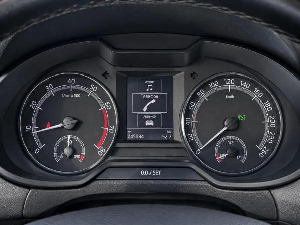 Skoda Octavia III (A7) Рестайлинг с пробегом 2018 года, цена 1 660 000 рублей, 245094 км, лифтбек, Автокод Объявления