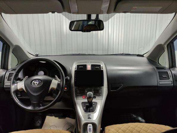 Toyota Auris I с пробегом 2007 года, цена 670 000 рублей, 244885 км, хэтчбек, Автокод Объявления