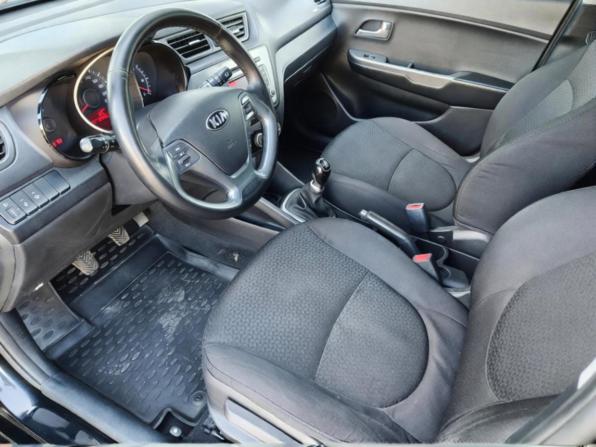 Kia Rio III Рестайлинг с пробегом 2016 года, цена 997 500 рублей, 108000 км, хэтчбек, Автокод Объявления