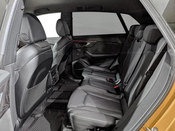 Audi Q8 I (4M) с пробегом 2018 года, цена 5 350 000 рублей, 105167 км, внедорожник, Автокод Объявления