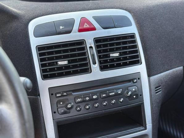 Peugeot 307 I с пробегом 2004 года, цена 240 000 рублей, 143539 км, хэтчбек, Автокод Объявления