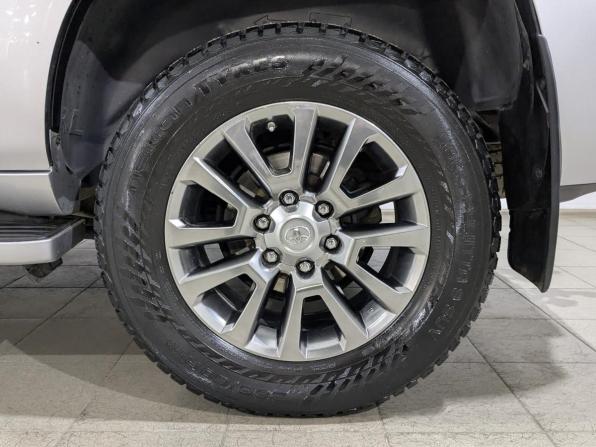 Toyota Land Cruiser Prado 150 Series Рестайлинг 2 с пробегом 2018 года, цена 4 315 000 рублей, 181933 км, внедорожник, Автокод Объявления