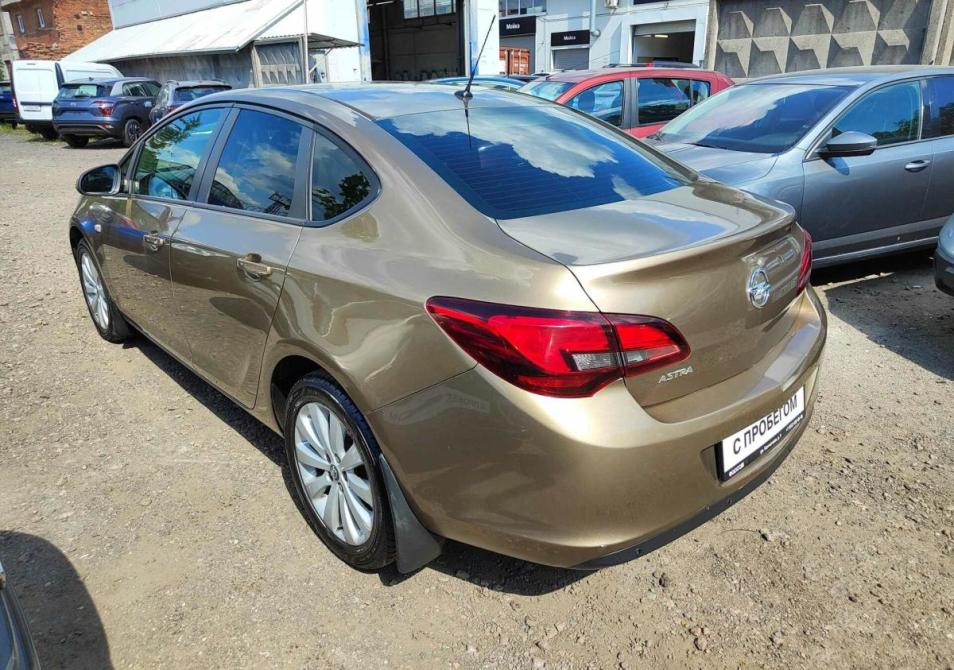 Opel Astra J Рестайлинг Санкт-Петербург  - изображение 6