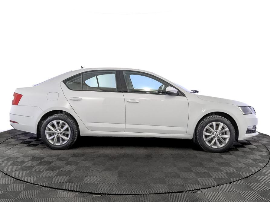 Skoda Octavia III (A7) Рестайлинг Москва  - изображение 4