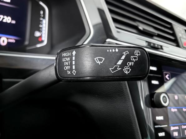 Volkswagen Tiguan II с пробегом 2020 года, цена 2 555 000 рублей, 71745 км, внедорожник, Автокод Объявления