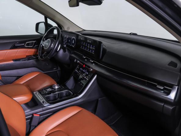 Kia Carnival IV с пробегом 2022 года, цена 3 824 000 рублей, 111790 км, минивэн, Автокод Объявления