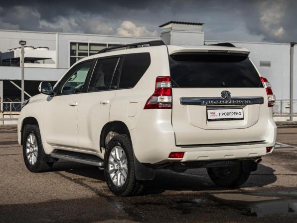 Toyota Land Cruiser Prado 150 Series Рестайлинг 1 с пробегом 2016 года, цена 4 288 000 рублей, 138101 км, внедорожник, Автокод Объявления
