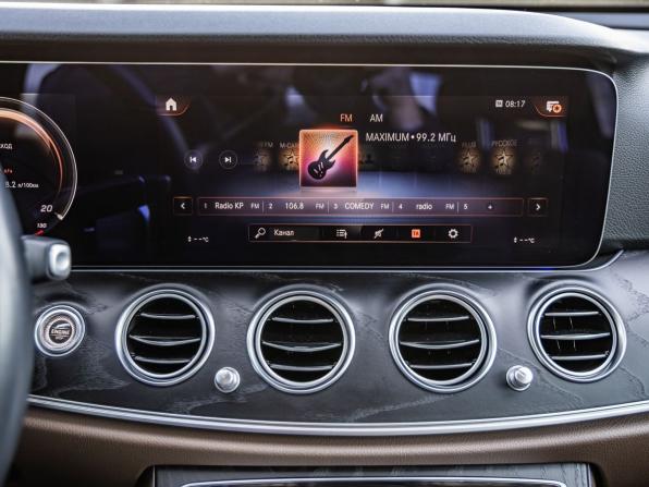 Mercedes-Benz E-Класс V (W213 S213 C238) Рестайлинг с пробегом 2021 года, цена 4 648 000 рублей, 123480 км, универсал, Автокод Объявления