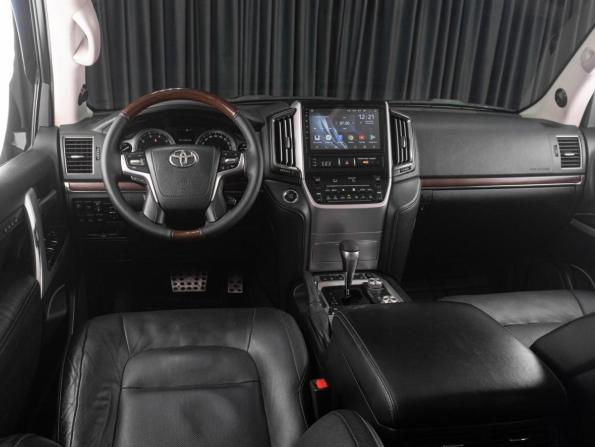 Toyota Land Cruiser 200 Series Рестайлинг 2 с пробегом 2019 года, цена 6 899 000 рублей, 141256 км, внедорожник, Автокод Объявления