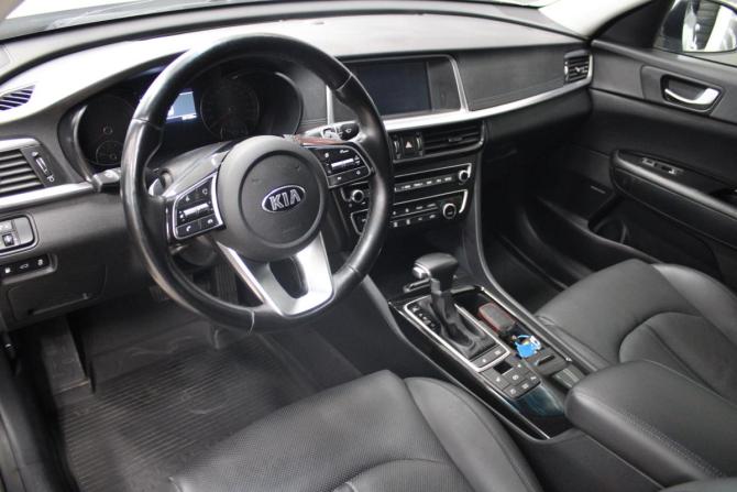 Kia Optima IV Рестайлинг с пробегом 2018 года, цена 2 049 000 рублей, 85000 км, седан, Автокод Объявления