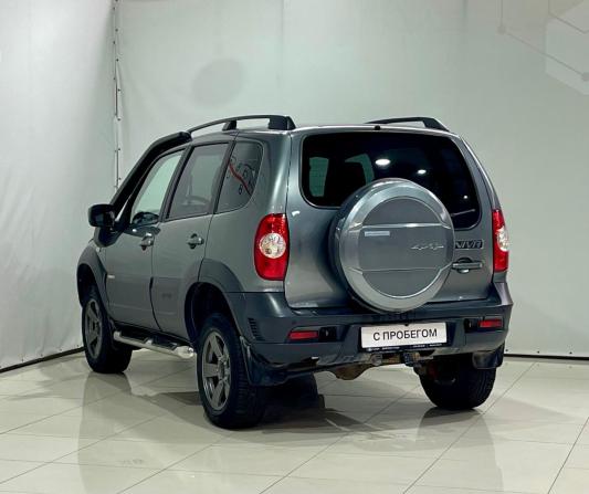 Chevrolet Niva I Рестайлинг с пробегом 2017 года, цена 700 000 рублей, 104000 км, внедорожник, Автокод Объявления