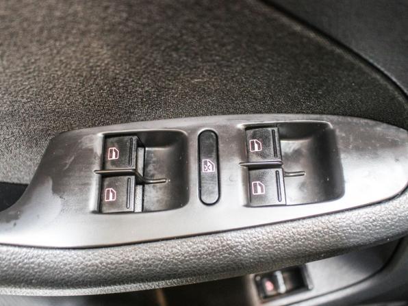 Volkswagen Jetta VI с пробегом 2013 года, цена 1 040 000 рублей, 118036 км, седан, Автокод Объявления