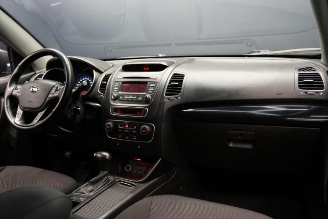 Kia Sorento II Рестайлинг с пробегом 2012 года, цена 1 250 000 рублей, 310974 км, внедорожник, Автокод Объявления