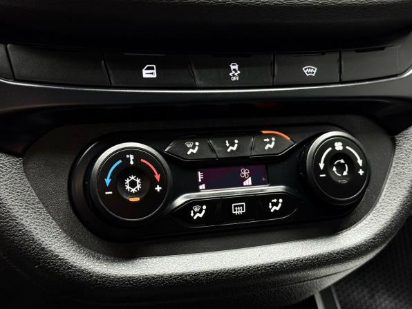 Lada (ВАЗ) Vesta I с пробегом 2020 года, цена 1 149 000 рублей, 69086 км, седан, Автокод Объявления