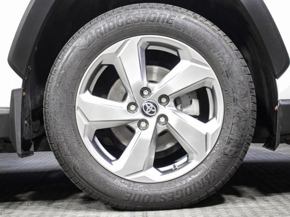 Toyota RAV4 V (XA50) с пробегом 2021 года, цена 3 549 000 рублей, 30661 км, внедорожник, Автокод Объявления