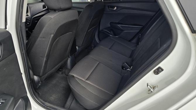 Hyundai Solaris II с пробегом 2018 года, цена 1 299 000 рублей, 138913 км, седан, Автокод Объявления