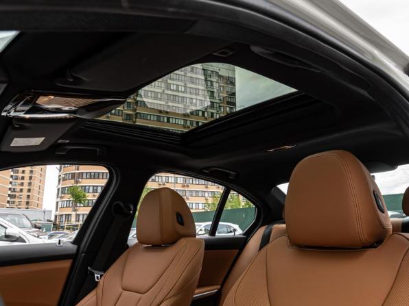 BMW 3 серии VII (G2x) Рестайлинг 2 с пробегом 2025 года, цена 6 090 000 рублей, 1700 км, седан, Автокод Объявления