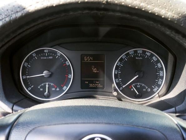Skoda Octavia II (A5) Рестайлинг с пробегом 2011 года, цена 429 000 рублей, 360254 км, лифтбек, Автокод Объявления