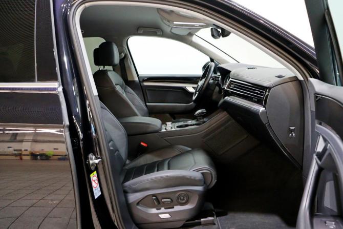 Volkswagen Touareg III с пробегом 2021 года, цена 6 075 000 рублей, 69000 км, внедорожник, Автокод Объявления