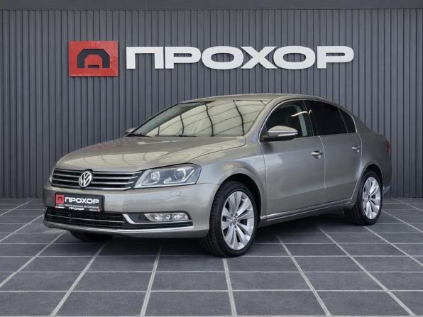 Volkswagen Passat B7 с пробегом 2012 года, цена 1 167 000 рублей, 187002 км, седан, Автокод Объявления