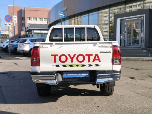 Toyota Hilux VIII Рестайлинг 2 с пробегом 2021 года, цена 3 050 000 рублей, 40076 км, offers.body_type.unknown, Автокод Объявления