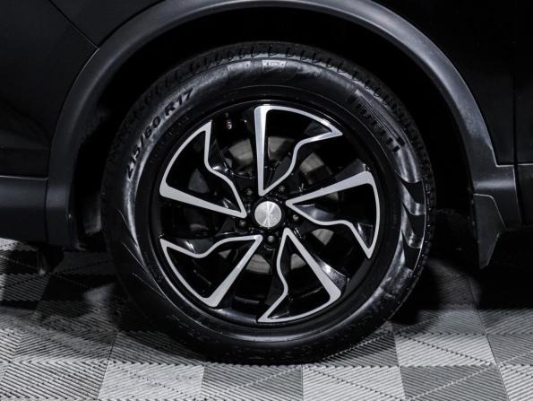 Nissan Qashqai II с пробегом 2018 года, цена 1 549 000 рублей, 108567 км, внедорожник, Автокод Объявления