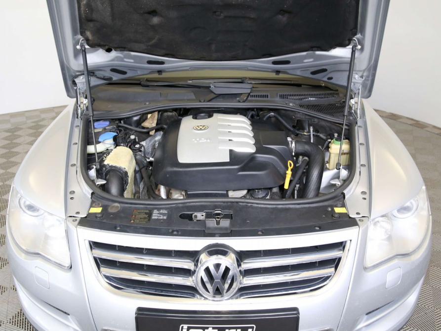 Volkswagen Touareg I Рестайлинг Санкт-Петербург  - изображение 11